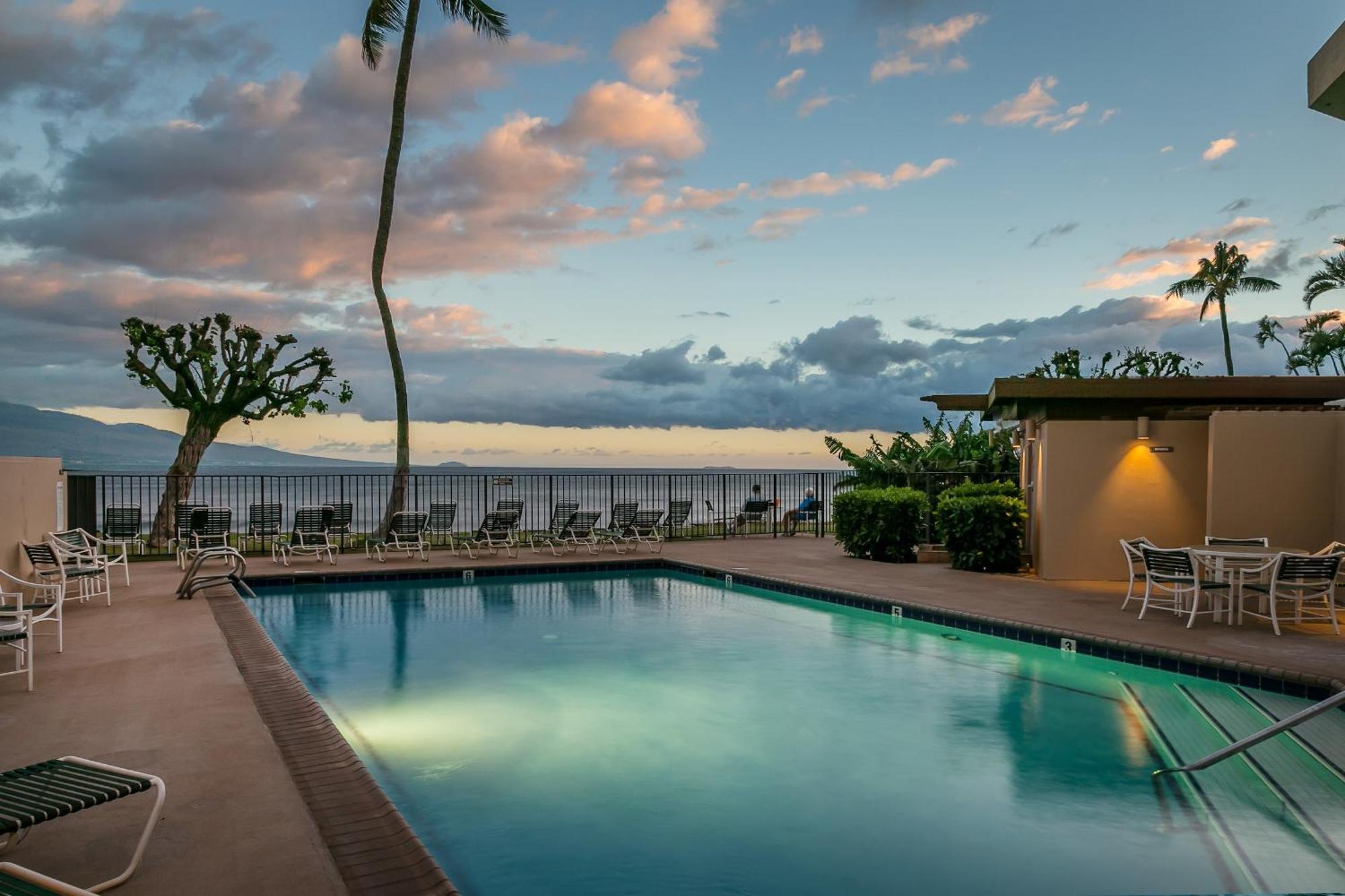 106 Milowai Wailuku Extérieur photo